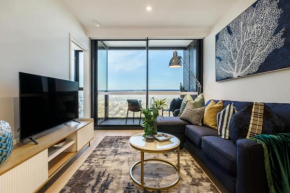 Lux Hamptons Glamour Near Crown w FREE Parking Melbourne